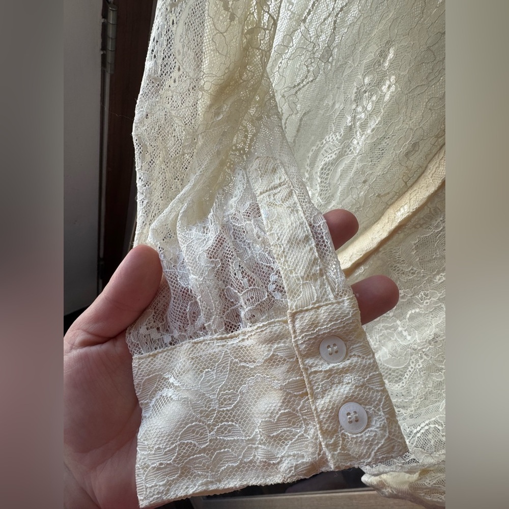 Vintage Guess Lace See-through Top Large - Picture 4 of 7